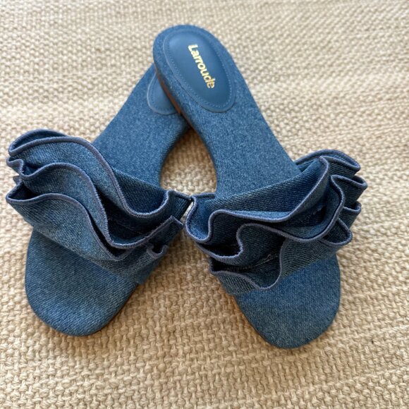 Larroudé Ivy Ruffle Flat Mule Sandal In Blue Denim Size 8 - Picture 1 of 2